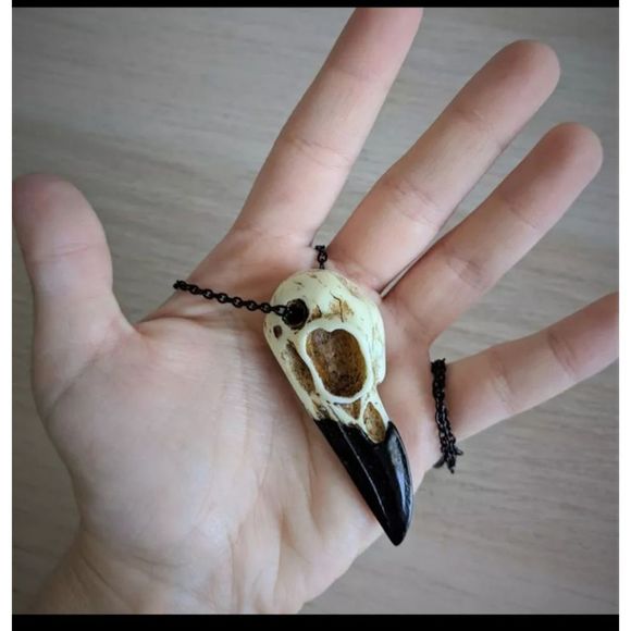 Large raven skull resin goth punk grunge black stainless steel chain necklace - Picture 4 of 9